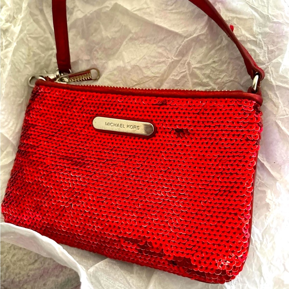 Michael Kors wristlet